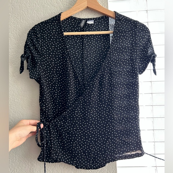 H&M Black and White Polka Dot Wrap Top - Picture 1 of 6